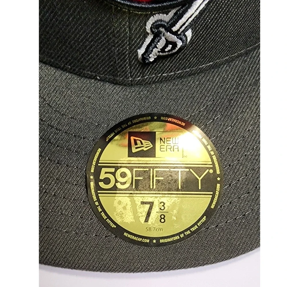 New Era 59FIFTY Tampa Bay Buccaneers Fitted Hat 7 3/8 Black‎ NFL Football Cap